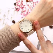 Load image into Gallery viewer, Women's Luxury Leather Wrist Watch
