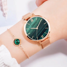 Load image into Gallery viewer, Fashion Ladies watches with bracelet
